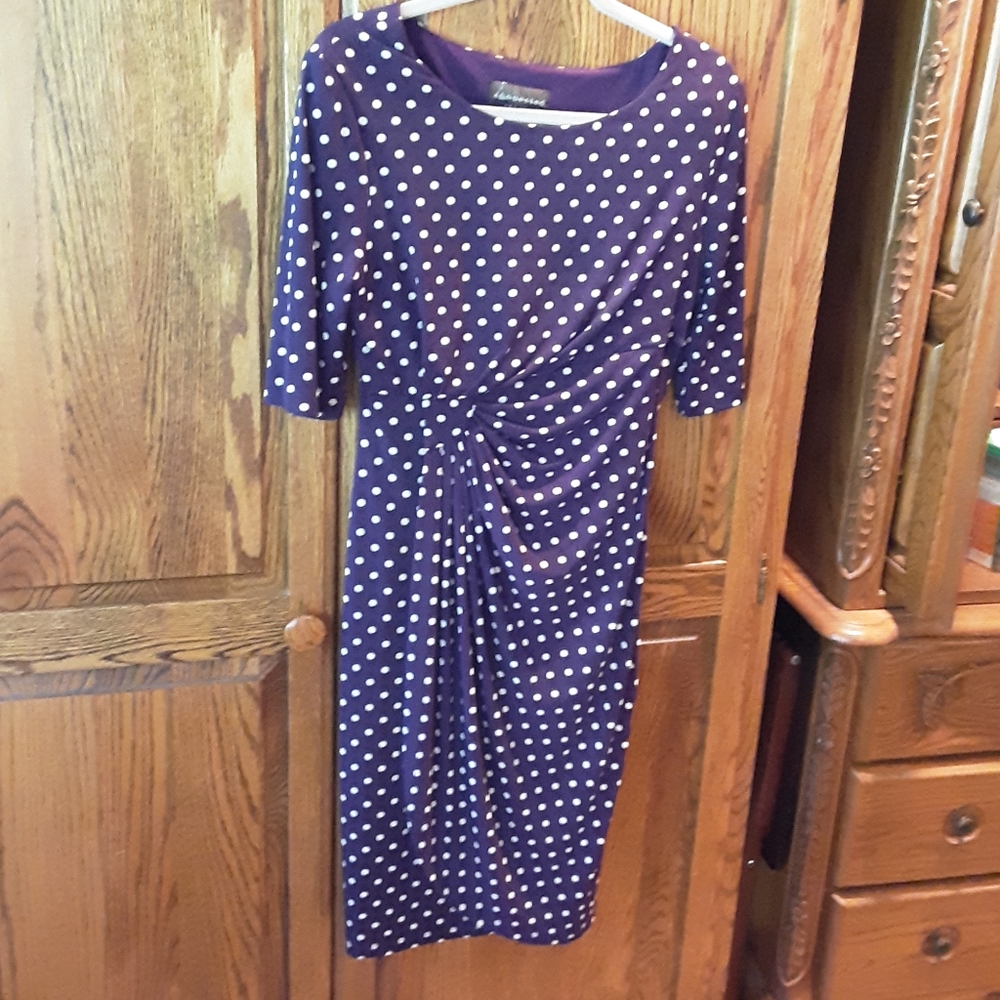 Connected Apparel Dress. Size 8. Cream color dots.